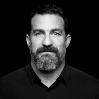 Kommer 16. september 2026: Protocols av kjente Dr. Andrew Hubermans er en etterlengtet bok vi gleder oss stort til. Protocols forventes å bli årets største "operasjonsmanual" for longevity og helse: konkrete, forskningsbaserte protokoller for bedre søvn, fokus, humør, energi, fysisk helse og prestasjon – forklart med enkelhet, men forankret i nevrovitenskap.